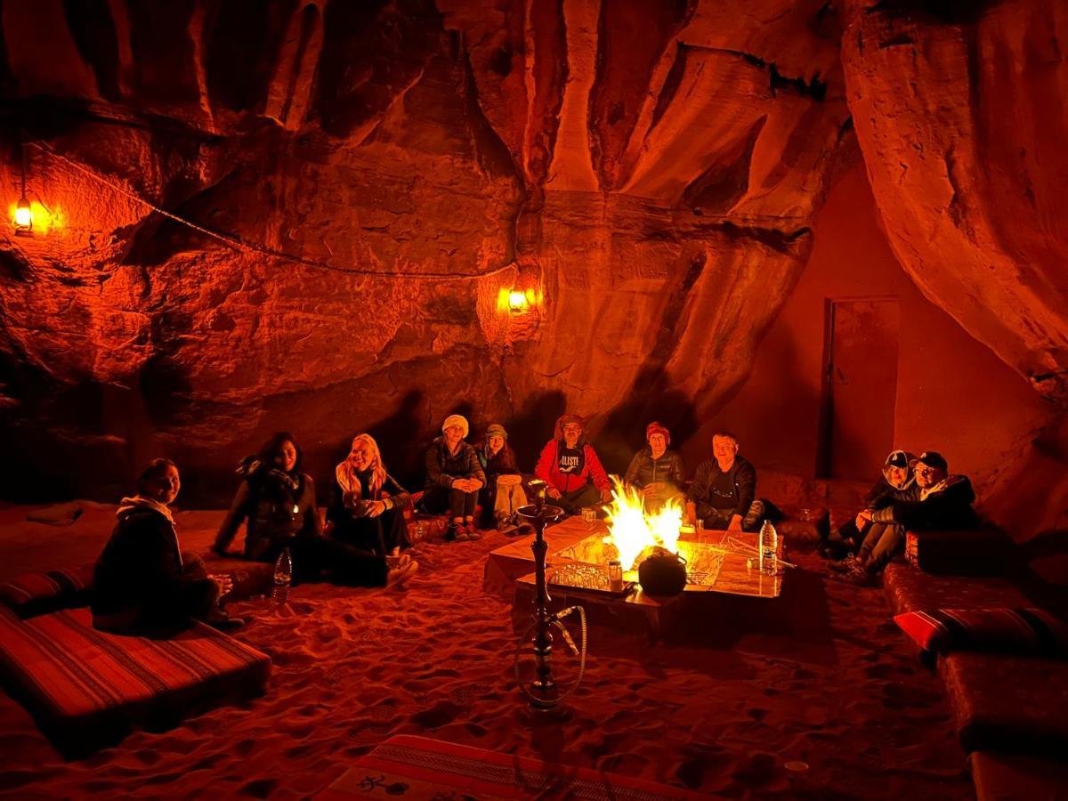 Отель Bedouin Nights Camp Вади-Рам Экстерьер фото